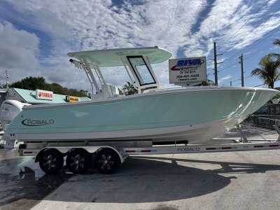2025 Robalo R270