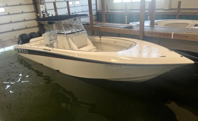 2005 Fountain 34 Center Console