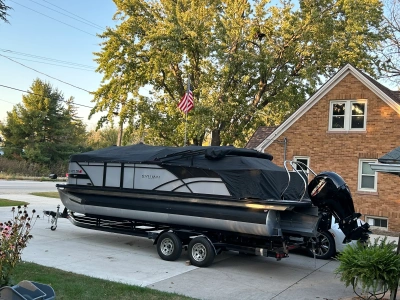 2022 Sylvan L3 DLZ TRITOON