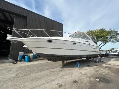 2000 Maxum 3300 SCR
