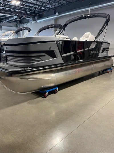 2026 Sylvan R-20 PARTY FISH