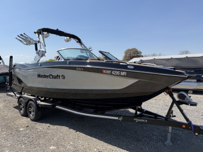 2020 Mastercraft X Series