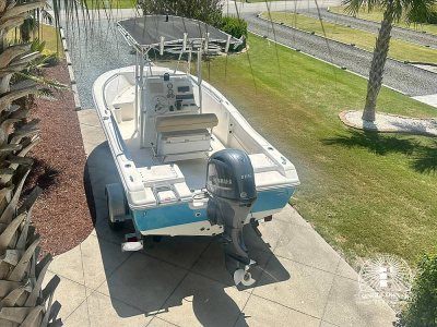 2016 Tidewater 198