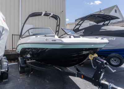 2026 Yamaha AR195