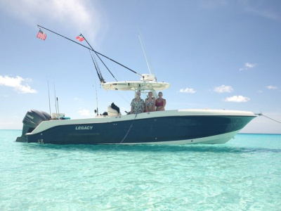 2006 Hydra Sports 2900 CC Vector