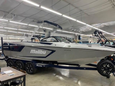 2023 Malibu Wakesetter MXZ