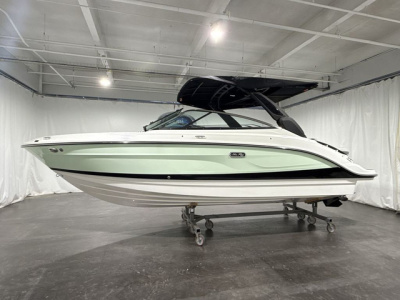 2025 Sea Ray SLX