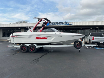 2023 Malibu Wakesetter MXZ