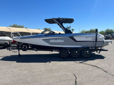 2023 Malibu Wakesetter MXZ