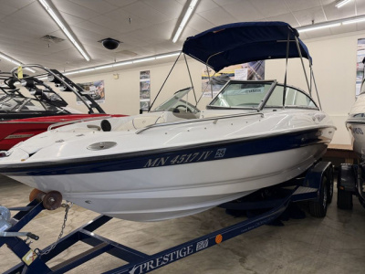 2005 Crownline 210LX