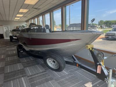2024 Alumacraft Competitor