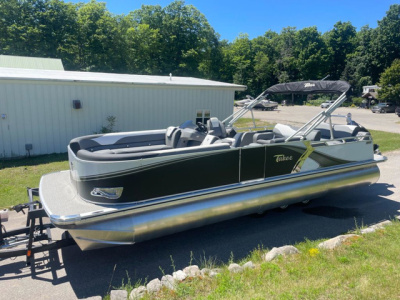 2024 Tahoe LTZ - 25 FT