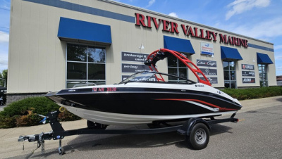 2019 Yamaha AR