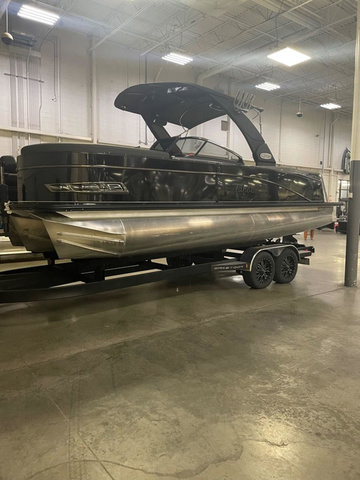 2022 Tahoe 2385 Waketoon