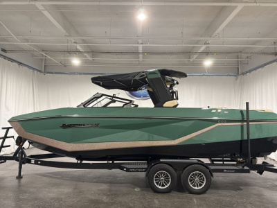 2025 Nautique Paragon