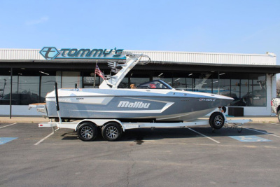 2021 Malibu Wakesetter MXZ