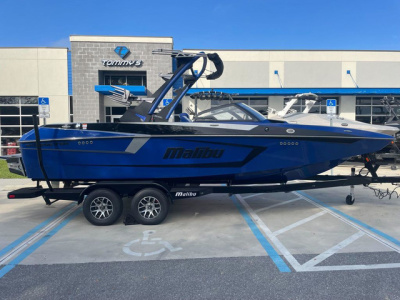 2023 Malibu Wakesetter MXZ