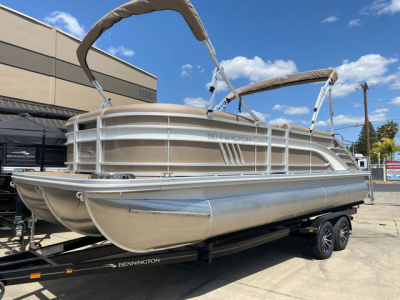 2023 Bennington L Series 23