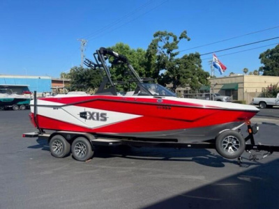 2023 Axis T Series
