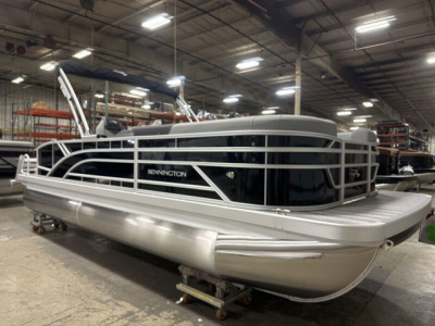 2026 Bennington S Swingback 22 SSB Pontoon