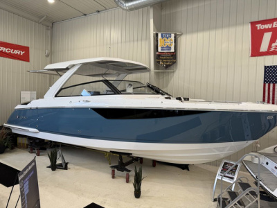 2026 Cobalt R Outboard Class
