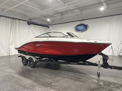 2025 Sea Ray SPX
