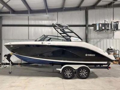 2023 Yamaha 222