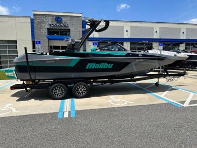 2023 Malibu Wakesetter MXZ