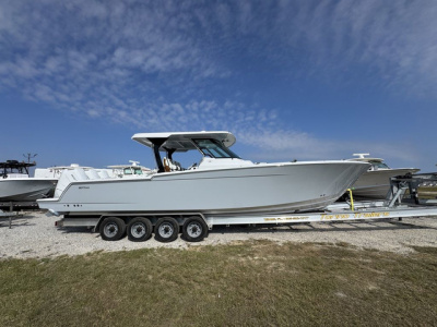 2026 Bertram CENTER CONSOLE