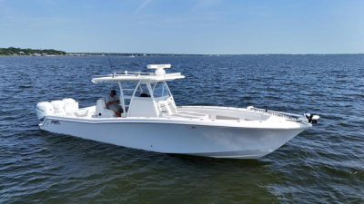 2022 Invincible MONO-HULLS