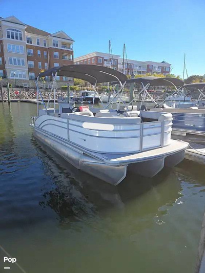 2025 Harris HCX21