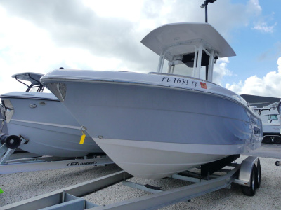 2023 Robalo R222EX