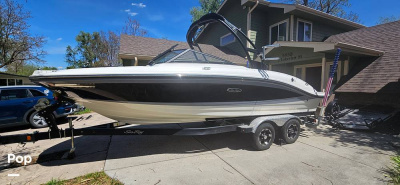 2022 Sea Ray SPX210