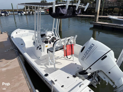 2026 Clearwater 2100 Baystar