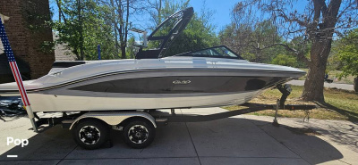 2022 Sea Ray SPX210