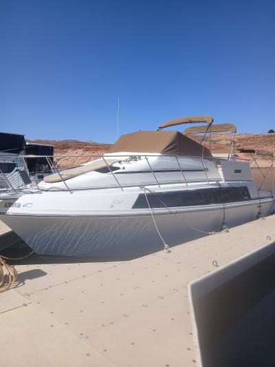 1986 Carver Mariner 3297