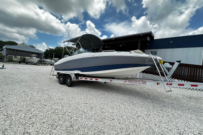 2024 Nautic Star 203 DC Deck