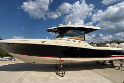 2021 Chris Craft Calypso 35