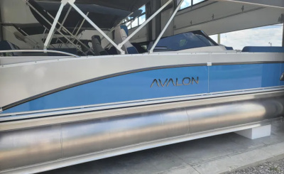 2026 Avalon Platinum Catalina 2585 Windshield Cruise Rear Bench