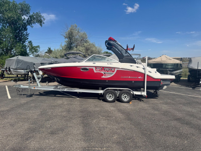 2019 Chaparral 244 Sunesta Surf
