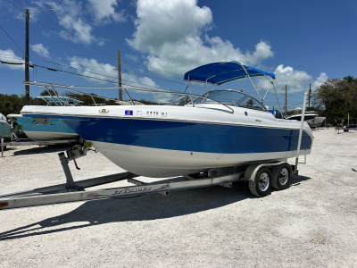 2004 Aquasport 215 Osprey Sport