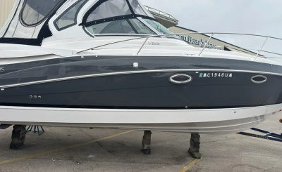 2018 Four Winns V355