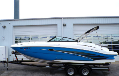 2018 Hurricane 2400 SD