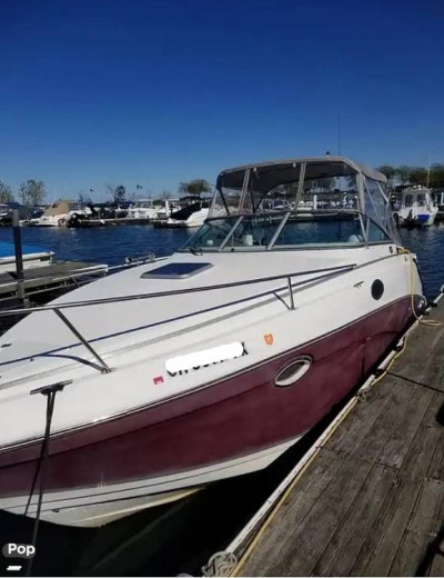 2006 Rinker 250 Express Cruiser