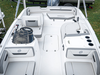 2022 Hurricane SunDeck Sport 205 OB