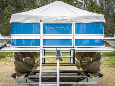 2023 Sylvan 8522 CLZ