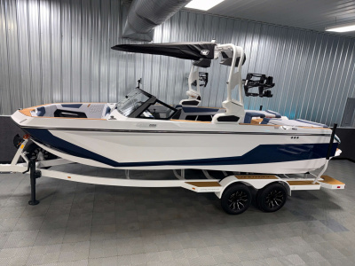 2026 Nautique ZZ5 355HP - 5.3L Direct Injection