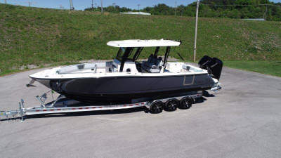 2026 Robalo R300