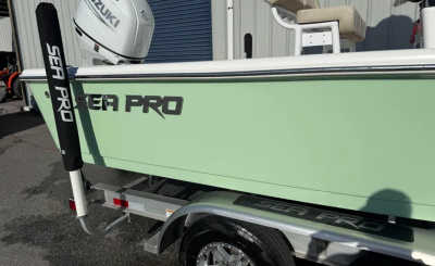 2024 Sea Pro 210 Bay