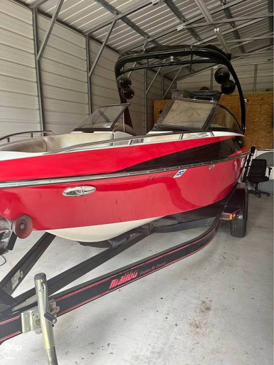 2006 Malibu 21 XTI Wakesetter
